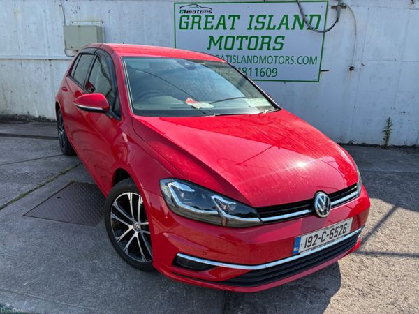 Volkswagen Golf Hatchback, Petrol, 2019, Red