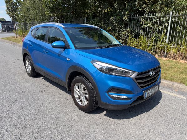 Hyundai Tucson SUV, Petrol, 2016, Blue