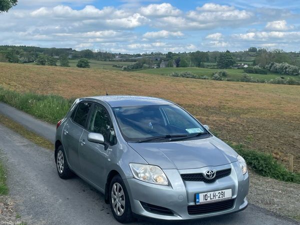 Toyota Auris Hatchback, Diesel, 2010, Grey
