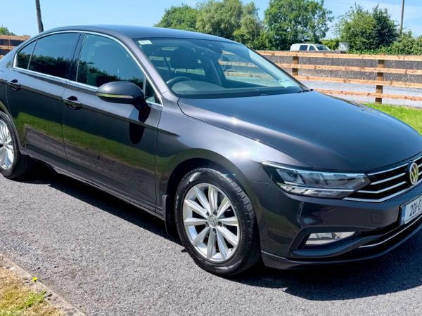 Volkswagen Passat Saloon, Diesel, 2020, Grey