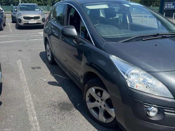 Peugeot 3008 MPV, Diesel, 2011, Grey
