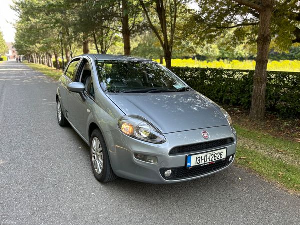 Fiat Punto Hatchback, Petrol, 2013, Grey