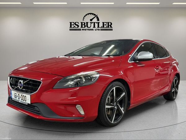 Volvo V40 Hatchback, Diesel, 2016, Red