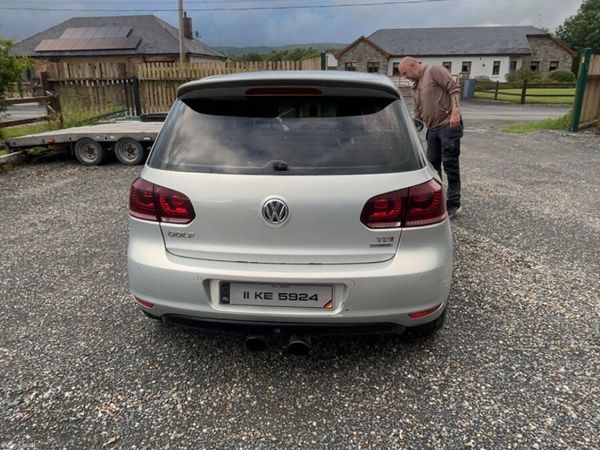 Volkswagen Golf Hatchback, Diesel, 2011, Silver