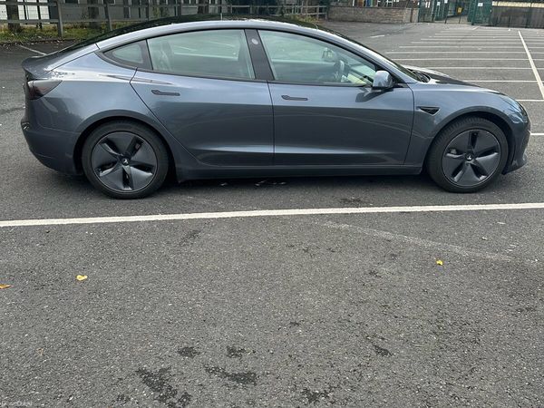 Tesla Model 3 Saloon, Electric, 2020, Grey
