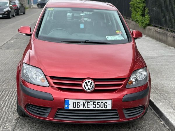 Volkswagen Golf Hatchback, Petrol, 2006, Red