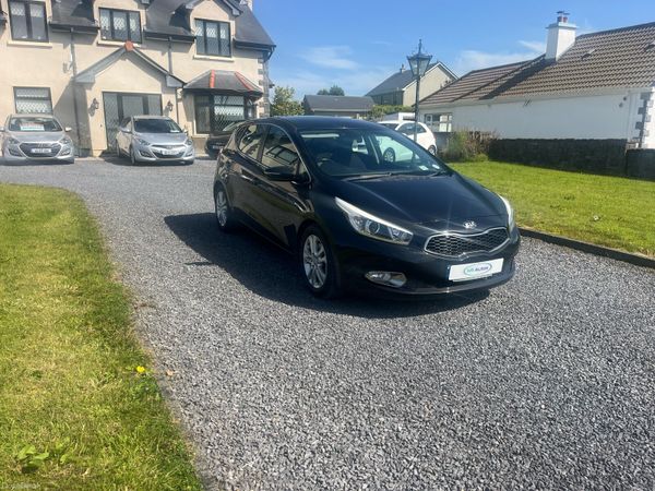 Kia Ceed Hatchback, Diesel, 2014, Black