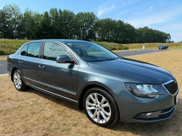 Skoda Superb Saloon, Diesel, 2014, Grey