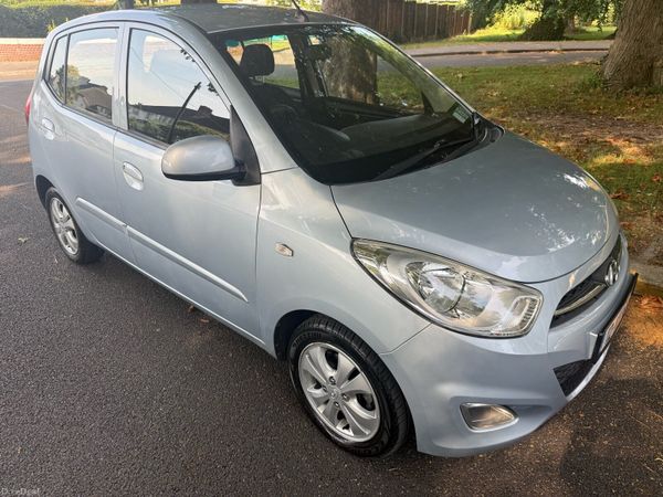 Hyundai i10 Hatchback, Petrol, 2012, Silver