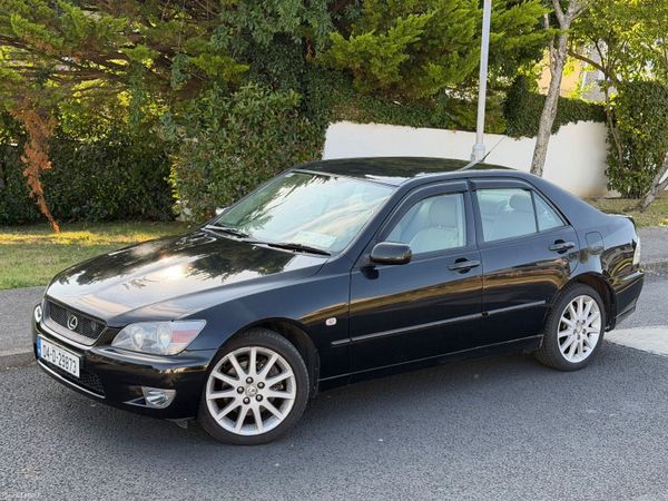 Lexus IS Saloon, Petrol, 2004, Black