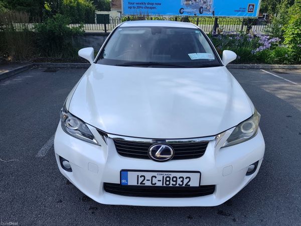 Lexus CT Hatchback, Petrol Hybrid, 2012, White