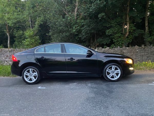 Volvo S60 Saloon, Diesel, 2014, Black