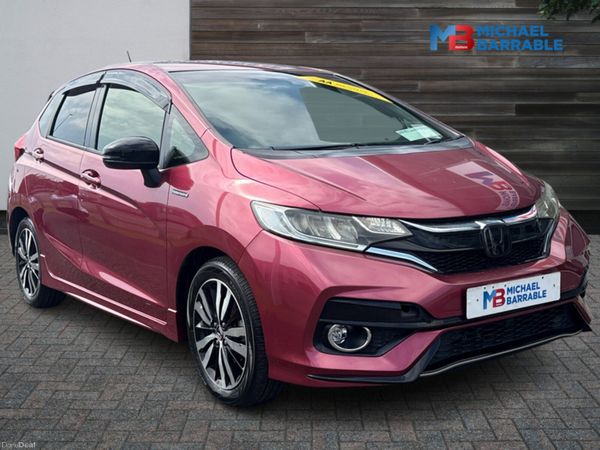 Honda Fit Hatchback, Petrol Hybrid, 2017, Red