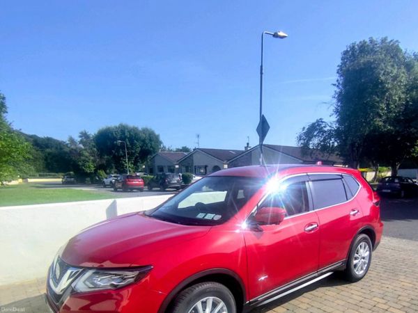 Nissan X-Trail SUV, Petrol, 2020, Red