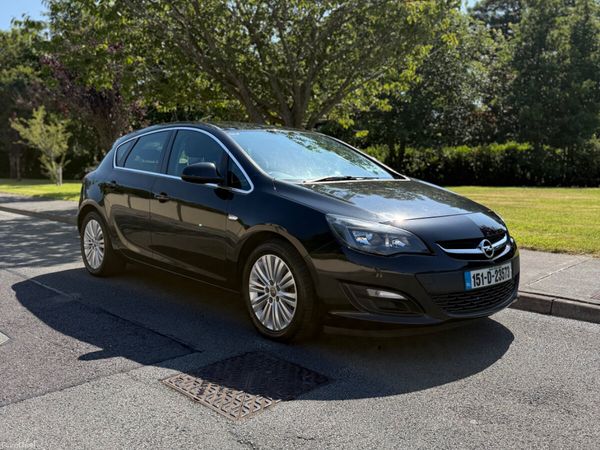 Opel Astra Hatchback, Diesel, 2015, Black