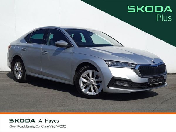 Skoda Octavia Saloon, Diesel, 2023, Grey