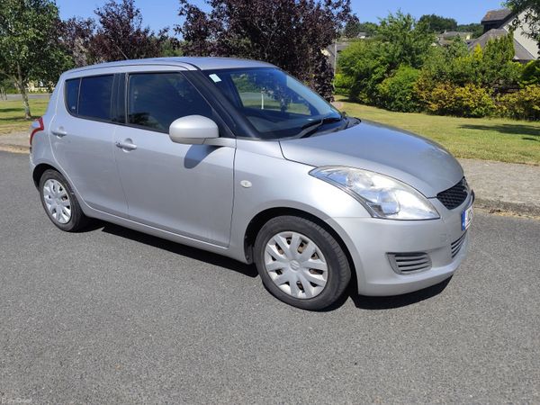 Suzuki Swift Hatchback, Petrol, 2012, Silver