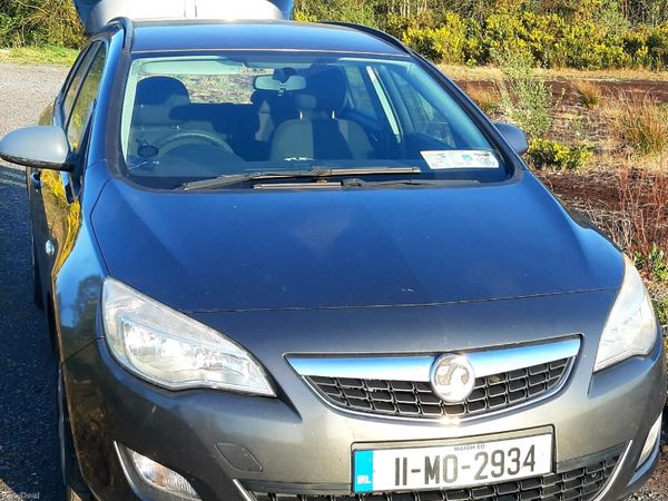 Vauxhall Astra Estate, Diesel, 2011, Grey