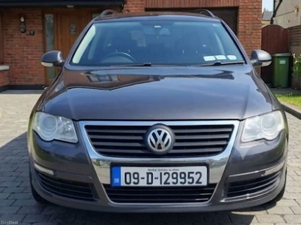 Volkswagen Passat Estate, Diesel, 2009, Brown