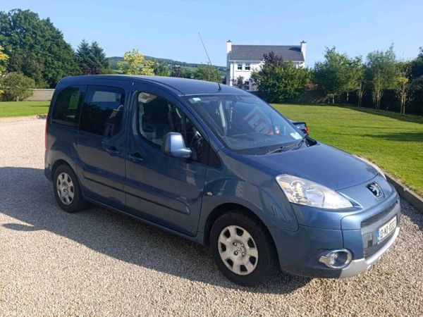 Peugeot Partner Tepee MPV, Diesel, 2010, Blue