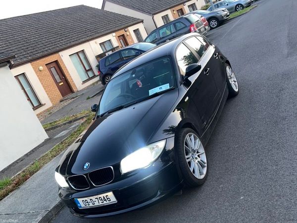 BMW 1-Series Hatchback, Petrol, 2009, Black