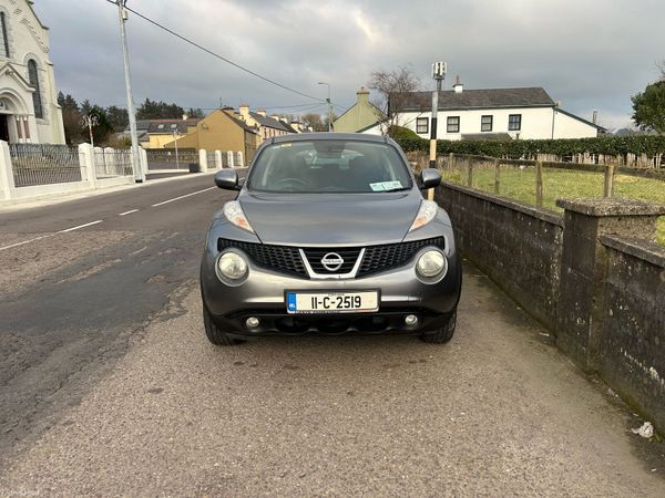 Nissan Juke SUV, Petrol, 2011, Grey