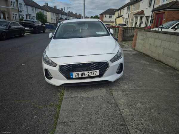 Hyundai i30 Hatchback, Diesel, 2017, White