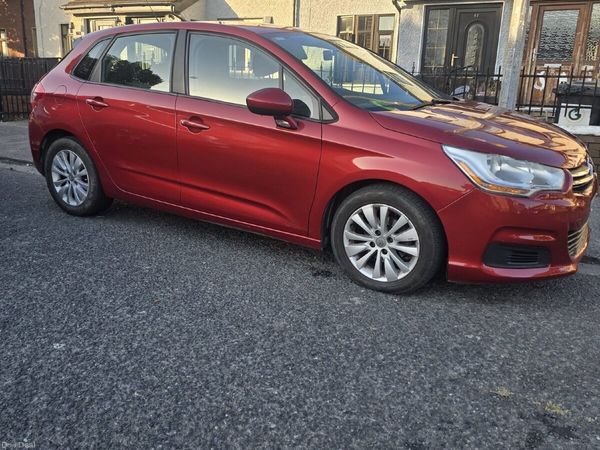 Citroen C4 Hatchback, Diesel, 2014, Red
