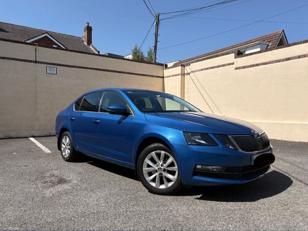 Skoda Octavia Saloon, Petrol, 2021, Blue