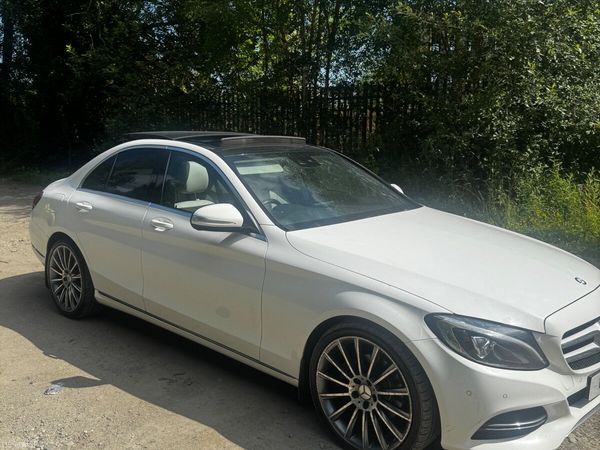 Mercedes-Benz C-Class Saloon, Diesel, 2015, White