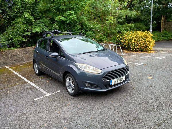 Ford Fiesta Hatchback, Petrol, 2015, Blue