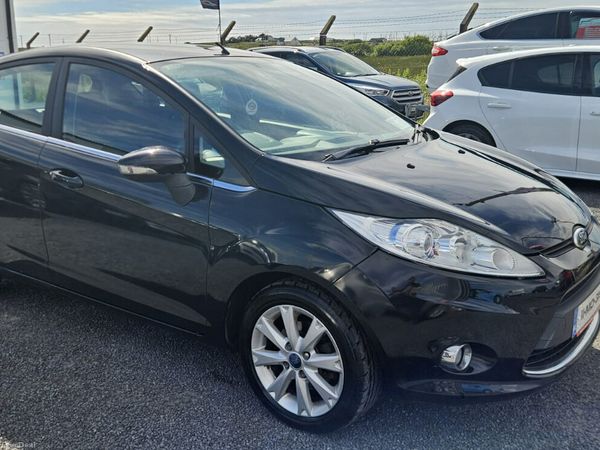 Ford Fiesta Hatchback, Diesel, 2011, Black