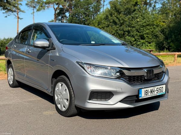 Honda Grace Saloon, Petrol Hybrid, 2018, Silver