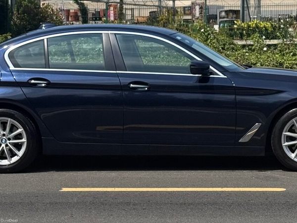 BMW 5-Series Saloon, Diesel, 2018, Blue