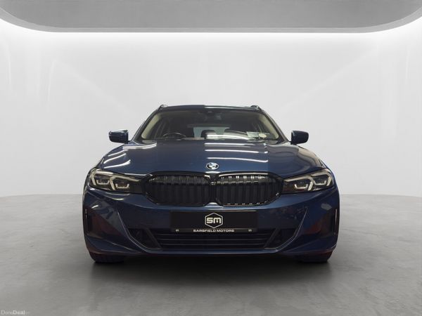 BMW 3-Series Estate/Jeep, Petrol Plug-in Hybrid, 2024, Blue