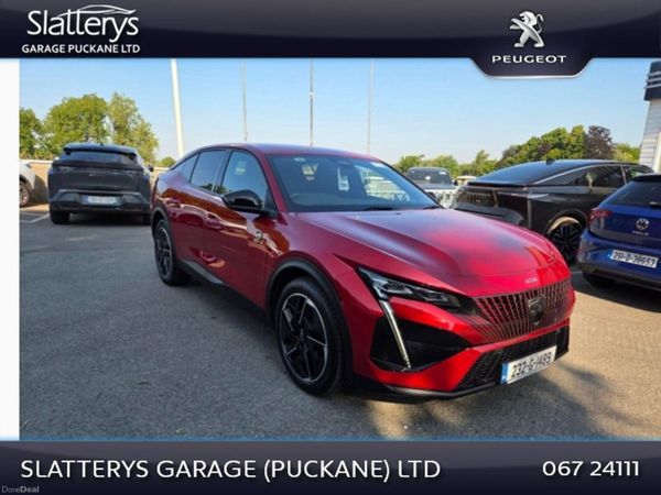 Peugeot 408 Hatchback, Petrol, 2023, Red