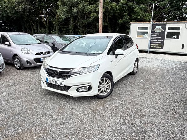 Honda Fit Hatchback, Petrol Hybrid, 2018, White