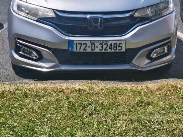 Honda Fit Hatchback, Petrol Hybrid, 2017, Silver