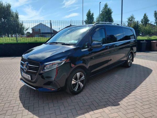 Other Other Estate/Jeep, Diesel, 2025, Black