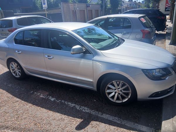 Skoda Superb Hatchback, Diesel, 2014, Silver