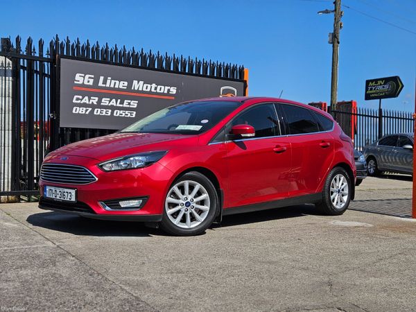 Ford Focus Hatchback, Diesel, 2017, Red