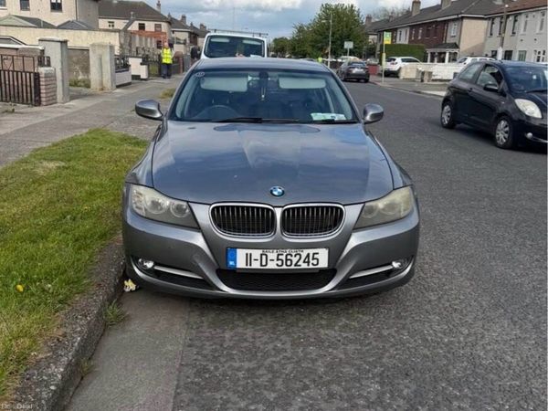 BMW 3-Series Saloon, Diesel, 2011, Grey
