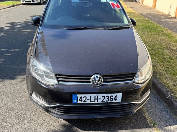Volkswagen Polo Hatchback, Petrol, 2014, Black