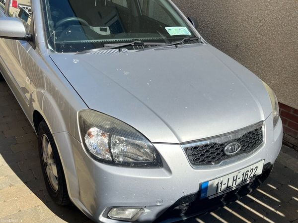 Kia Rio Hatchback, Diesel, 2011, Silver