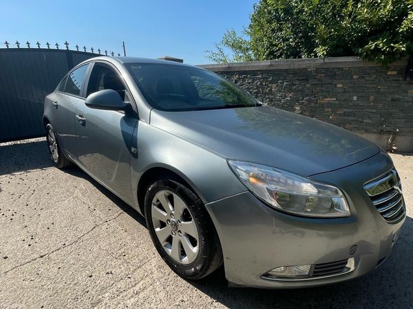 Opel Insignia MPV, Diesel, 2012, Silver