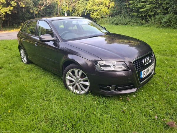 Audi A3 Hatchback, Diesel, 2012, Grey