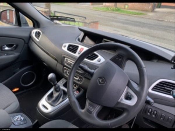 Renault Grand Scenic MPV, Diesel, 2010, Silver