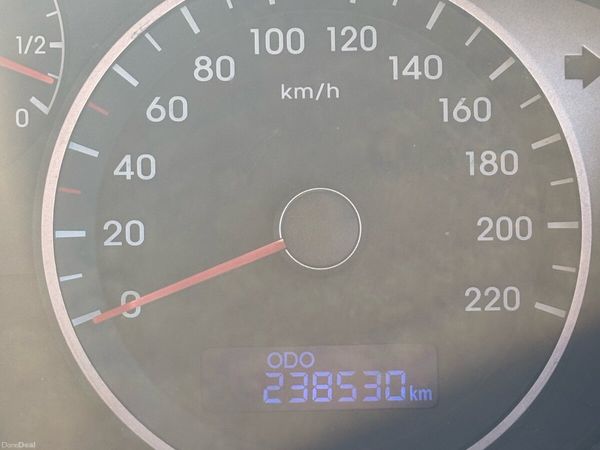 Hyundai i20 Hatchback, Petrol, 2013, Silver