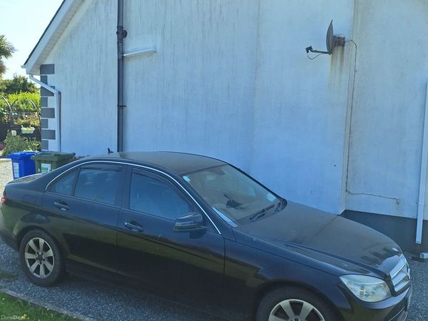Mercedes-Benz C-Class Saloon, Diesel, 2009, Black