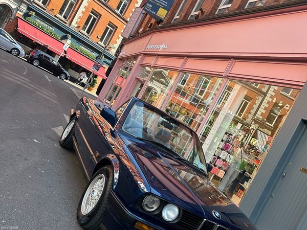 BMW 3-Series Convertible, Petrol, 1991, Blue